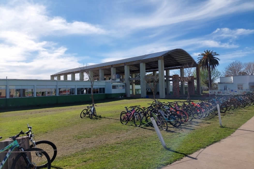 Escuela primaria y secundaria