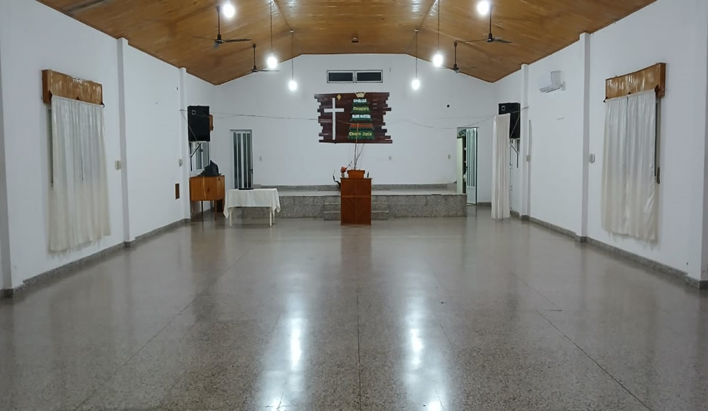 Interior del templo